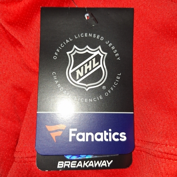 A Fanatics official NHL Calcgay Flames #25 Lex jersey in a men's size large. NWT - Picture 5 of 6